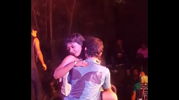 XXX Desi hot stage dance मेगा मूवीज़