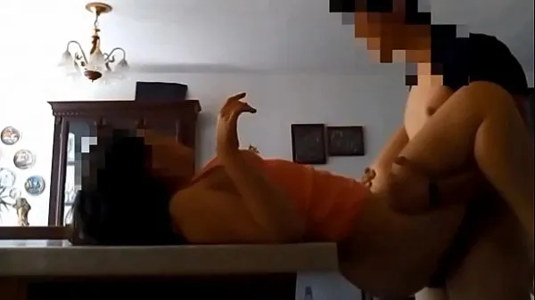 XXX Dulce puberta mexicana video estudiante casero follando en la barra de la cocina mientras sus padres no estan, follada en todas las formas y POV corrida en el coño میگا موویز