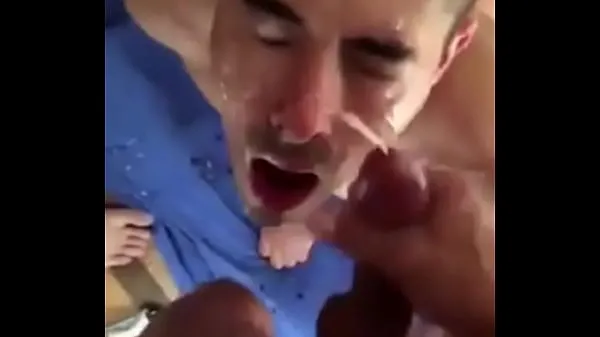 XXX facial bukkake gay méga films