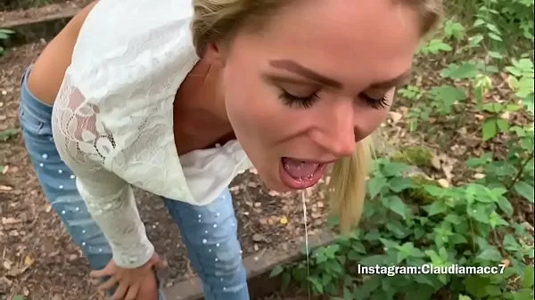 XXX Blowjob und Ficken im Wald Megafilme