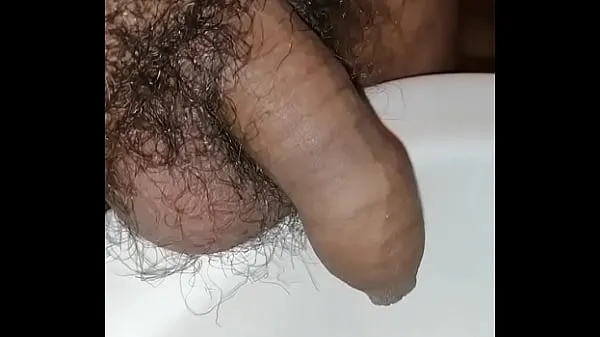 XXX Playing with my foreskin when I pee and pull my cock mega filmi