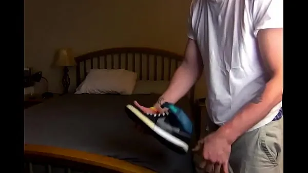 XXX Skater Dude Sniffing His Sneakers megafilmer