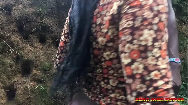 XXX アフリカのどこか-セックスをすることは合法です-彼女が祖母と一緒に農場から戻ったときにこのセックス依存症が彼女に何をしたかを見てください-4Kポルノ（XVIDEOS REDのフルビデオ メガ映画