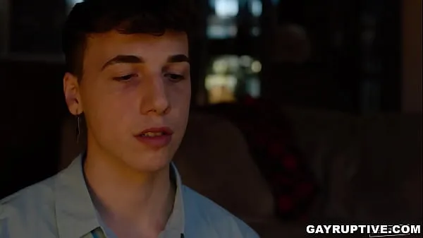XXX Tryoe Jacobs gets rimmed before anal sex by Adam Ramzi. Troye Jacobs into the wilderness alone filming but he got lost. he saw a house where he met good looking guy Adam Ramzi who is ready for ass fuck أفلام ضخمة