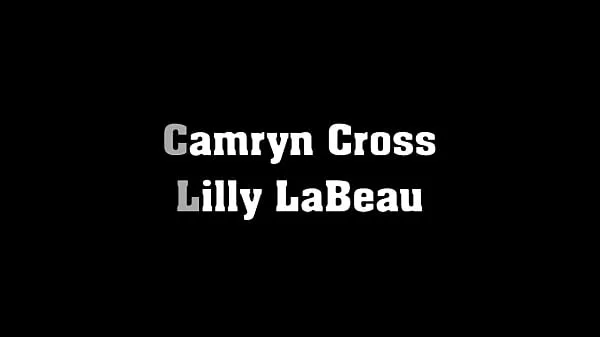 XXX Lily Labeau wird zusammen mit ihrer Mutter Camryn Cross gefickt Megafilme